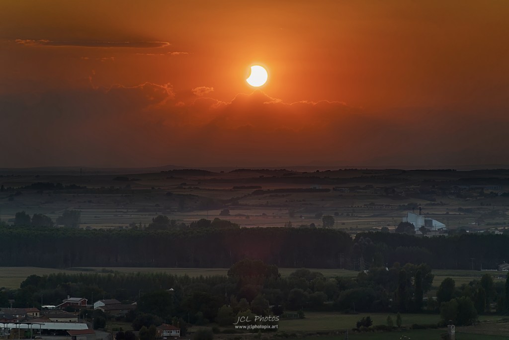 Fin de l'éclipse près de Villasabariego (León)